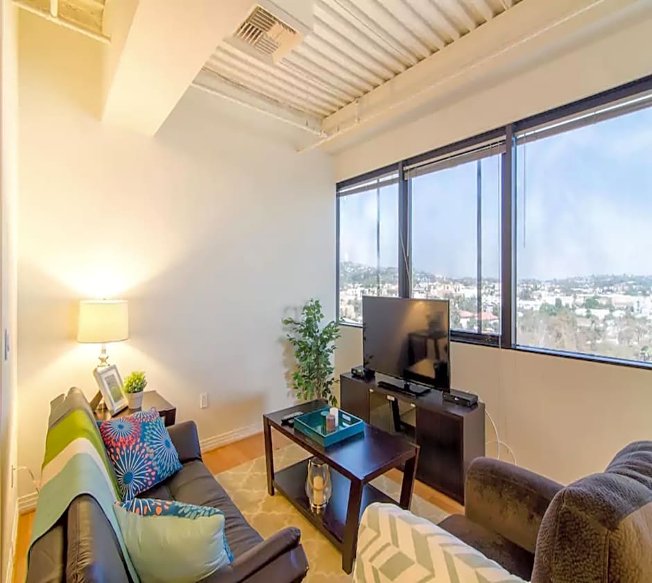 Metropolitan Apartel