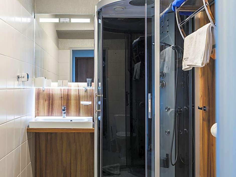 Diuna Beskidy Ustroń - dawny Kolejarz