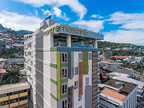 MaxOneHotels.com @Jayapura