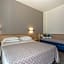 Hotel Constellation