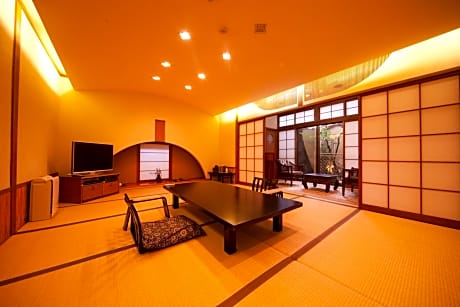 Japanese Style Room with Hot Spring Bath