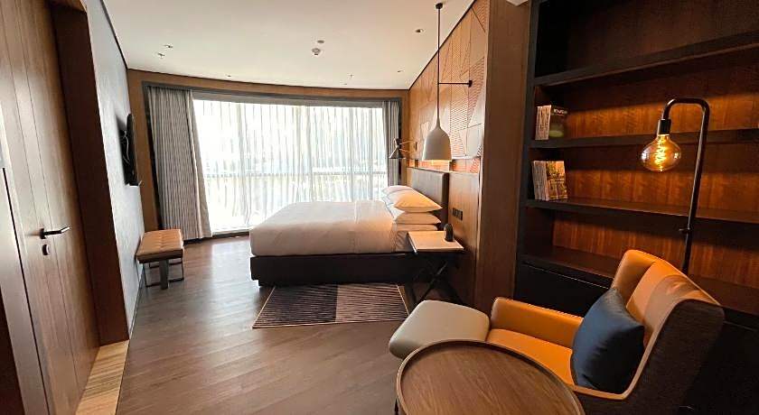 Four Points by Sheraton Yiyang