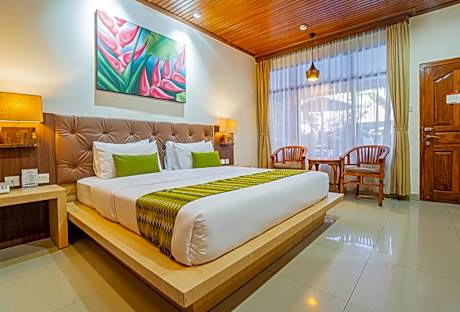Deluxe Double or Twin Room with Pool Access