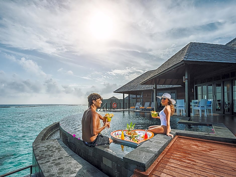 Sun Siyam Iru Fushi - Free Transfer for two with minimum 7 nights stay