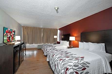 Deluxe 2 Full Beds Smoking