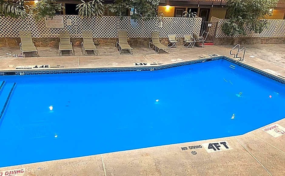 1Hotel