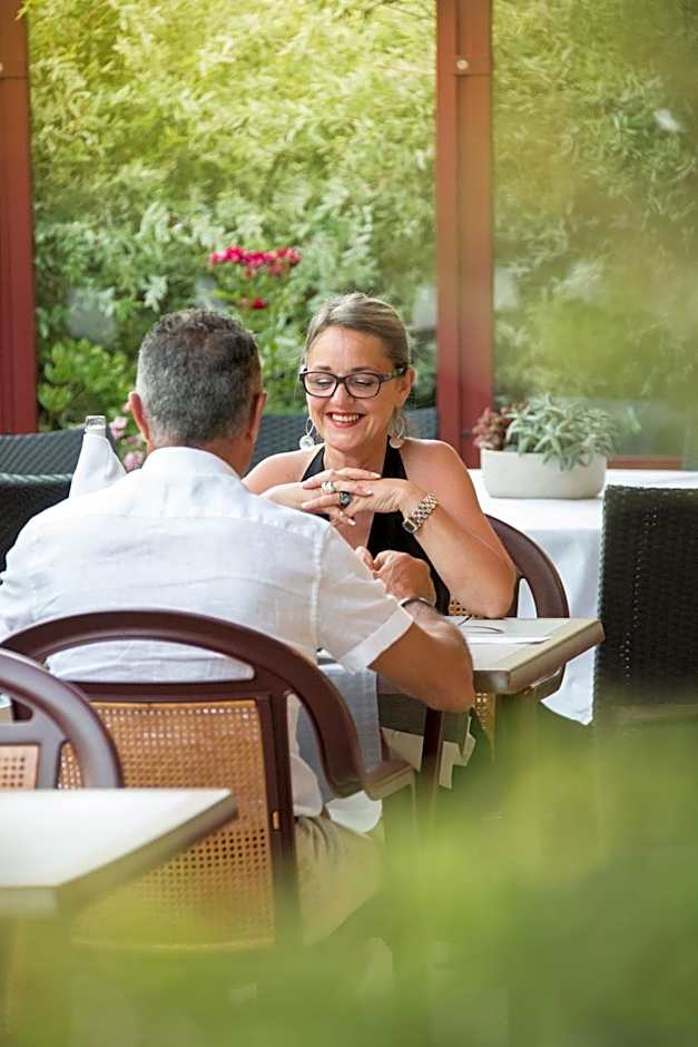 Logis Hôtel Restaurant La Brasserie