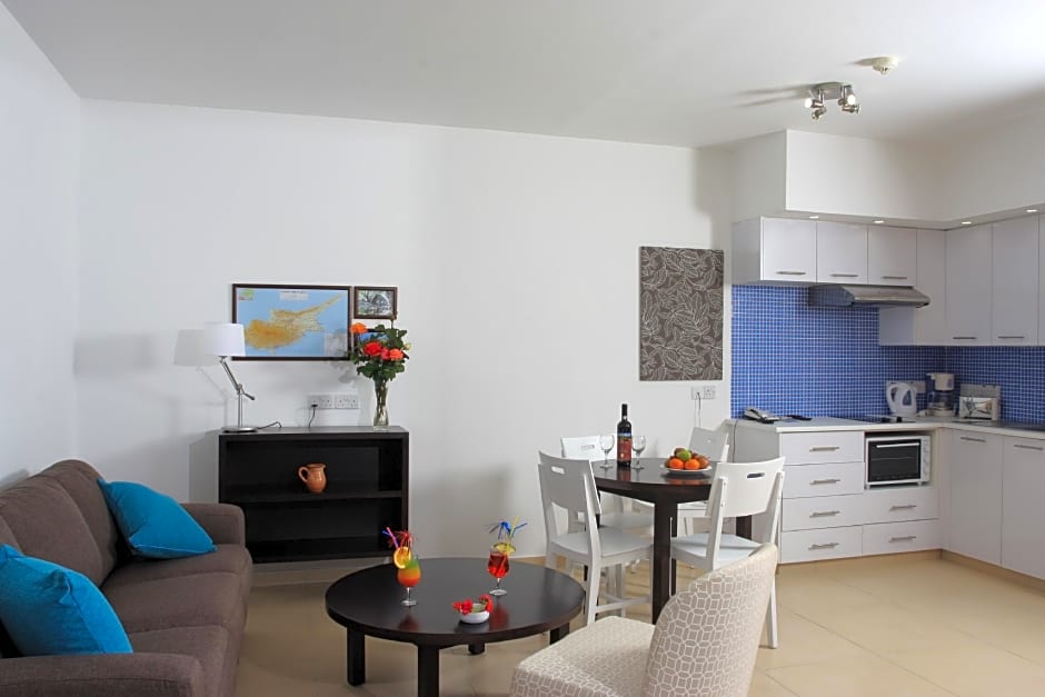 Maris Mare Apartments