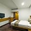 Hotel The President