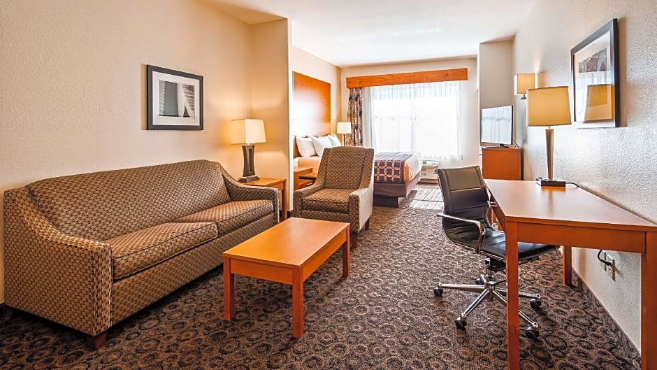 Best Western Plus Rose City Conference Center Inn