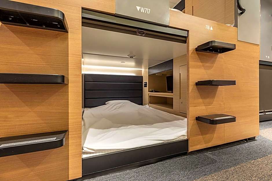 Tabist CapsuleHotel APODS Himeji Station