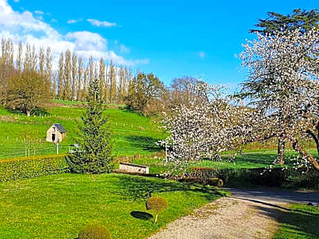 Maison calme piscine - proche circuit 24h du Mans - 4 personnes