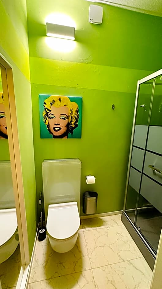 smart&beautiful HOSTEL