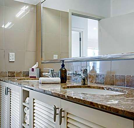 Auckland Waterfront Serviced Apartments on Prince's Wharf