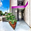 Be Our Guest! 1 Bedroom Condo Near Disney Parks!