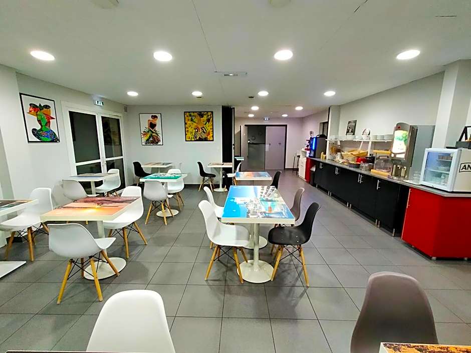 Adonis La Baule Hotel