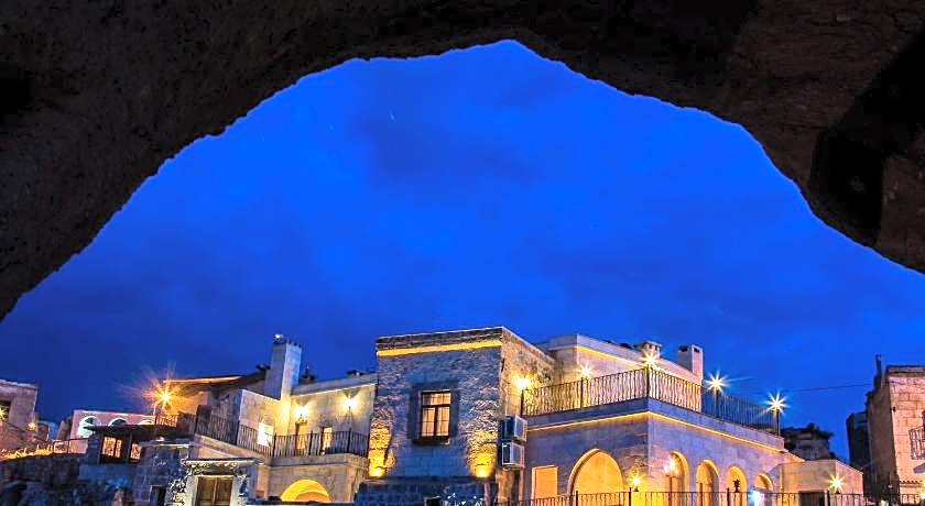 Caldera Cave Hotel
