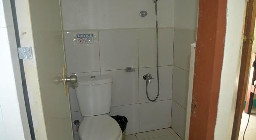 Shenamae Pension and Apartelle