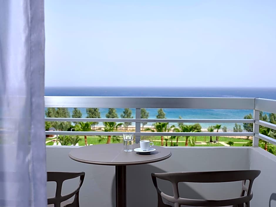 Atlantica Sea Breeze, Adults Only