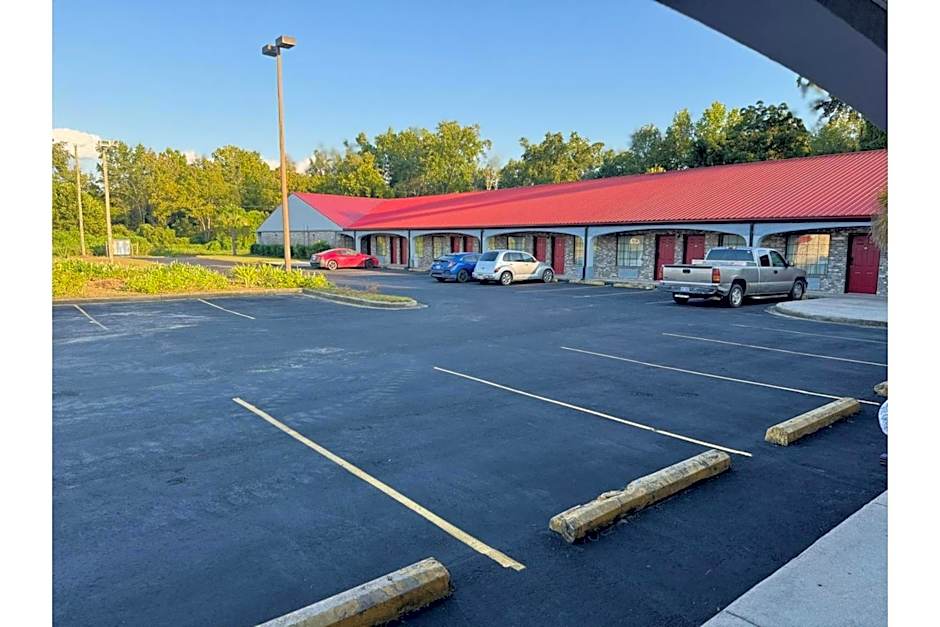 Budget Inn By Belvilla St George I-95