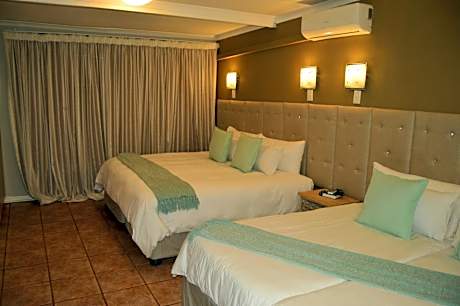 Crystal Rose Lodge & Spa