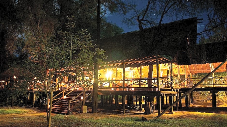 Samburu Intrepids Luxury Tented Camp Hotel
