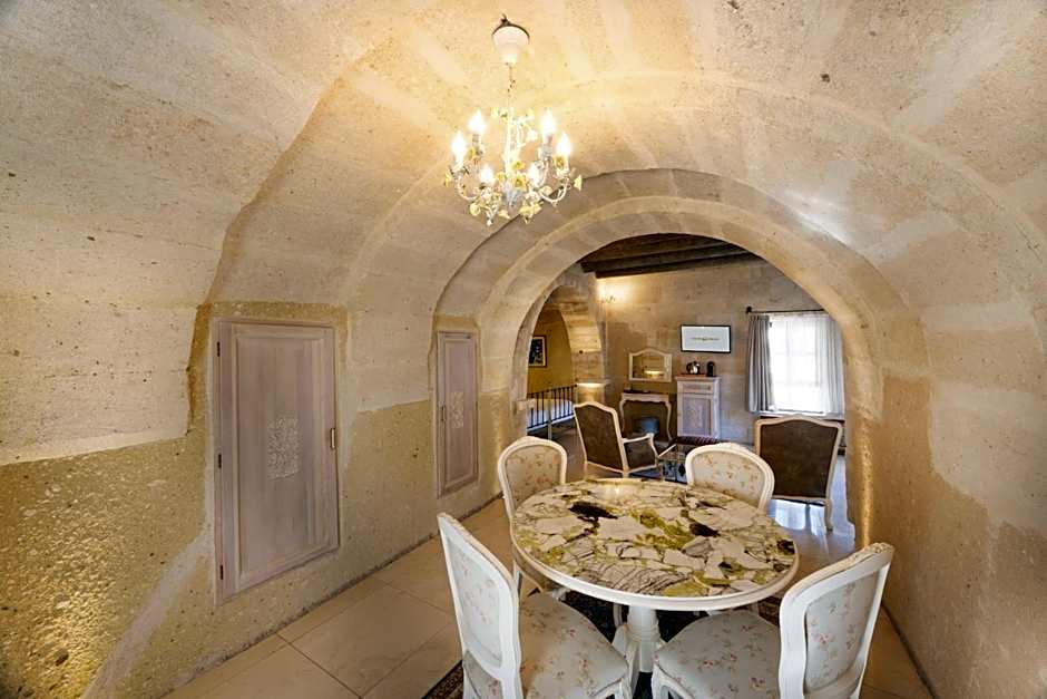 Tafoni Houses Cave Hotel