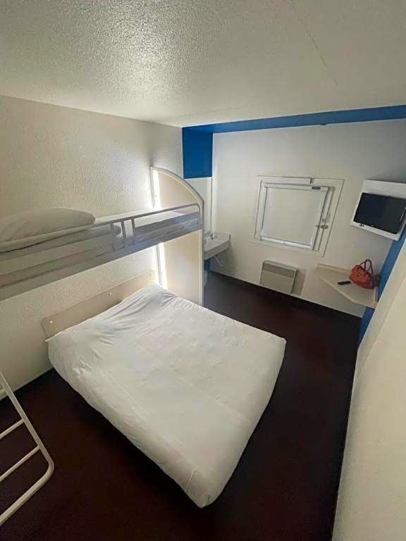 Unisotel Colmar Parc Des Exposition EX F1