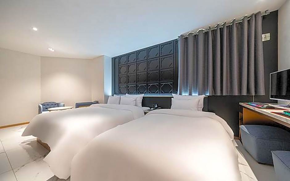 Bucheon Songnae Fjord Hotel