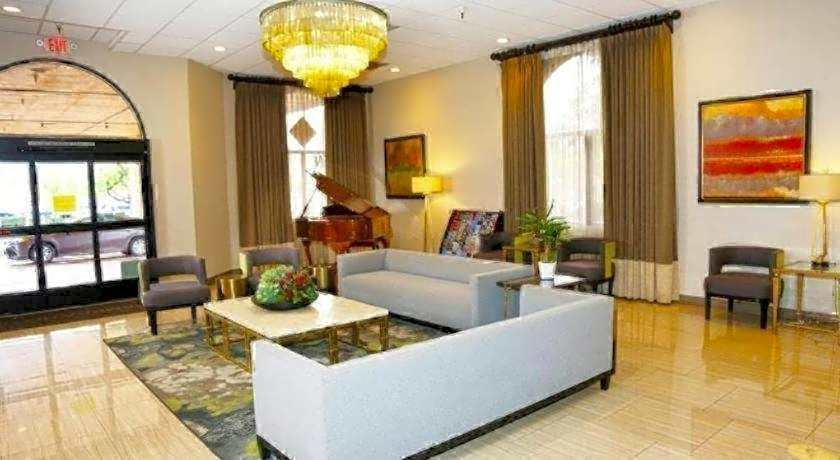 Alhambra Hotel
