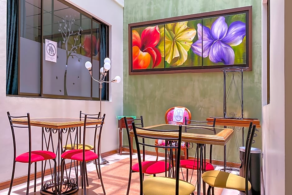 Ayenda 1140 Roma Plaza