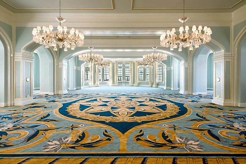 Grand Galvez Resort, Autograph Collection