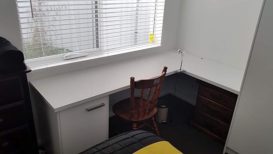 C'est La Vie Bed & Breakfast