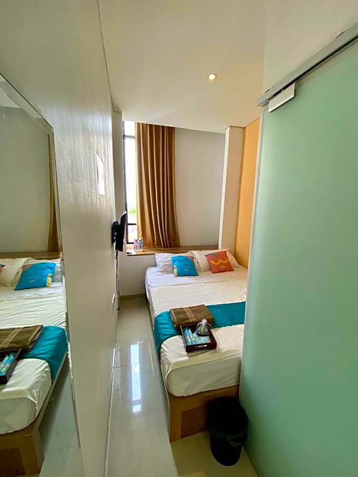 Sans Hotel Kupang Indah Surabaya