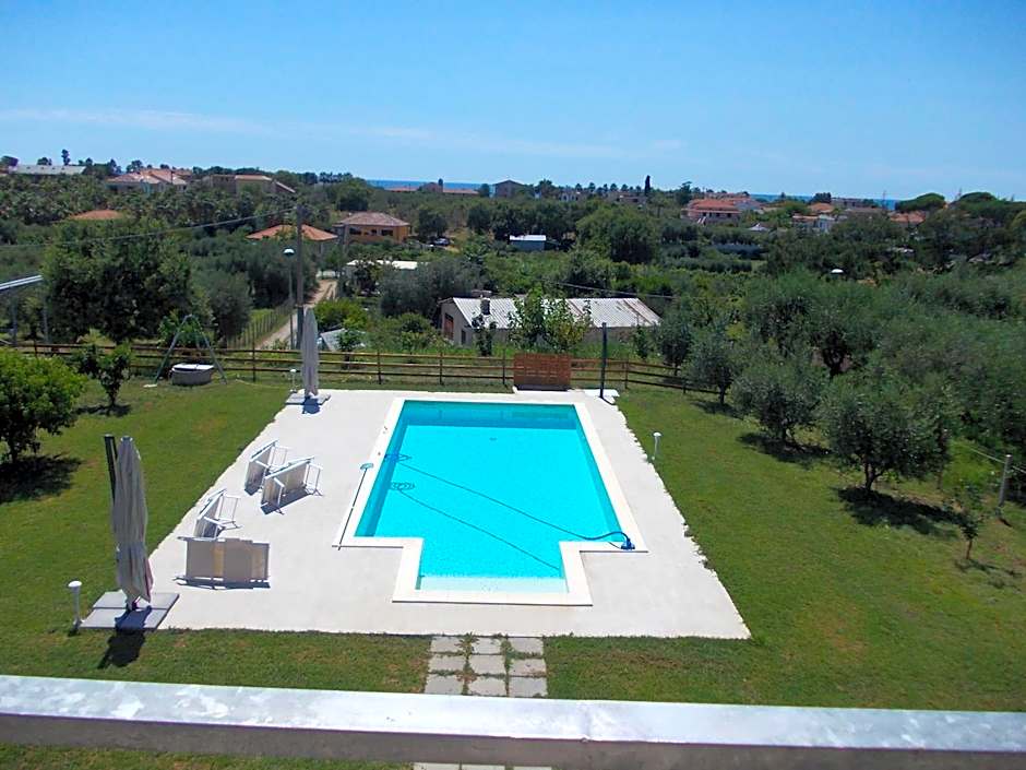 VILLA LAURO LUXURY B&B