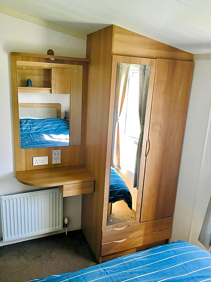 Jacobs Retreat- Lido Beach- well behaved dogs welcome