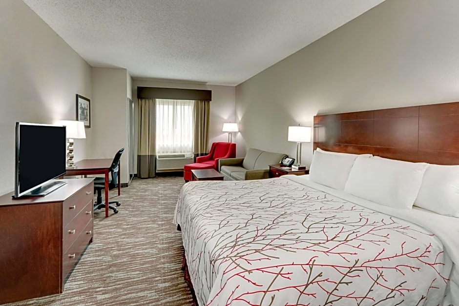 Best Western Plus University Inn & Suites