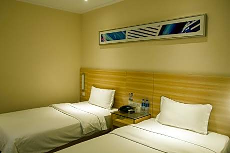 Comfort Twin Room