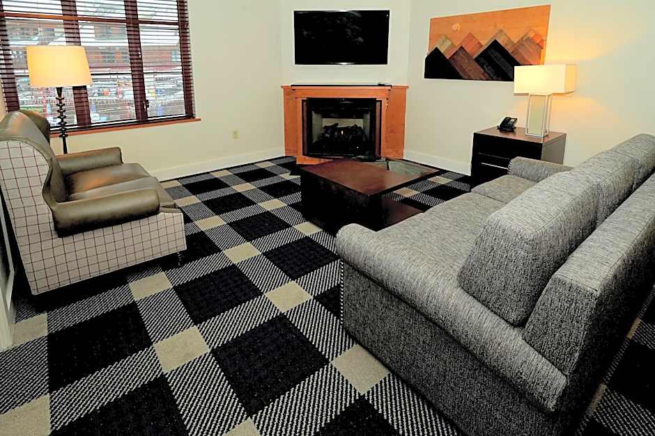 Heavenly Village Condos - Grand Residence