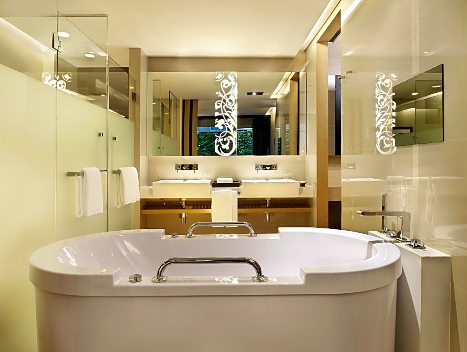 Four Points by Sheraton Bangkok, Sukhumvit 15