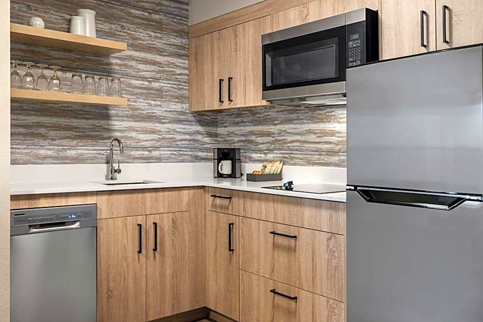 Residence Inn by Marriott Indianapolis Airport