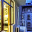 CHÂTEAU: Upscale Suites in Bucharest's Historical Center!