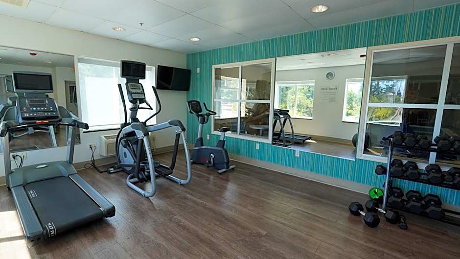 Holiday Inn Express Hotel & Suites Lynnwood By IHG