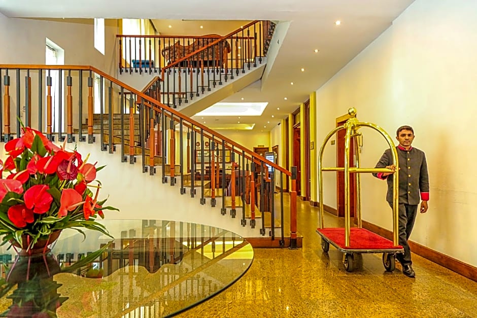 Oak Ray Regency Hotel