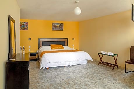 Quadruple Room with Bathroom