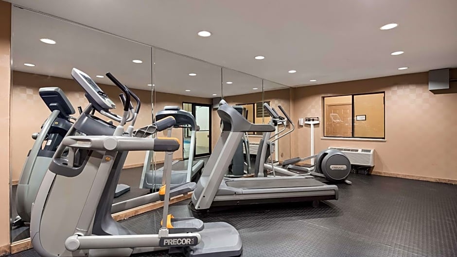 SureStay Plus Hotel by Best Western Albuquerque I-40 Eubank