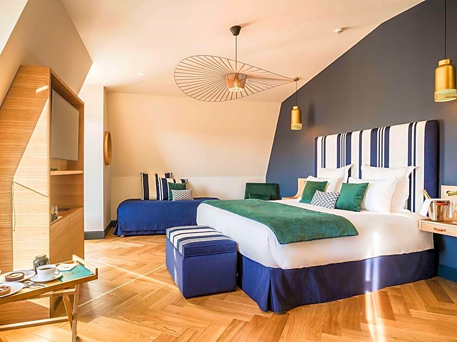 MADISON Saint Jean de Luz - Handwritten Collection