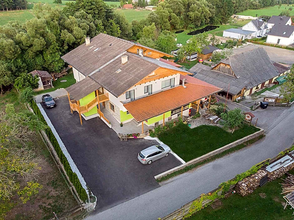 Lorenzer Schlafstubn/Haus Wanderl