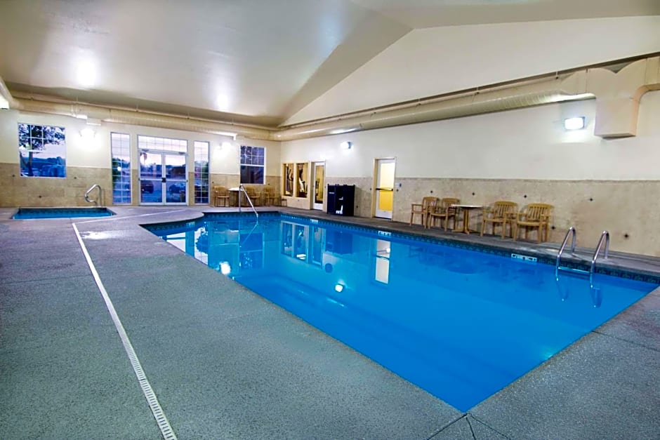 Best Western Plus Kalispell/Glacier Park West Hotel & Suites