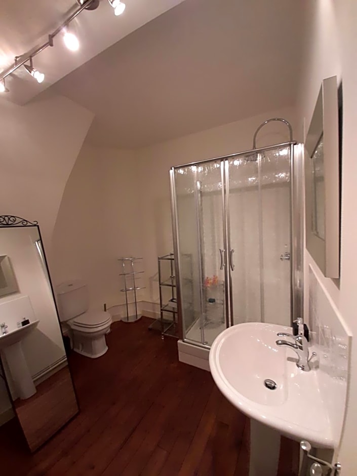 Chateau Sourliavoux, appartement en chambres d'hôtes